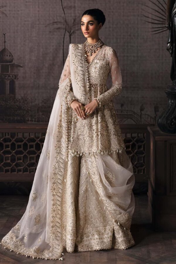 UNSTITCHED EMBROIDERED SUIT