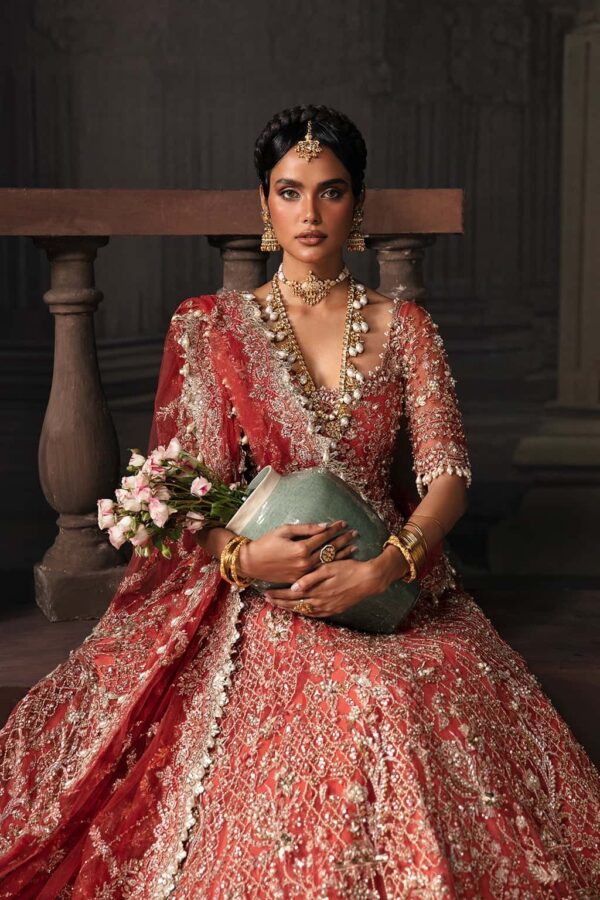 UNSTITCHED EMBROIDERED SUIT - Image 4